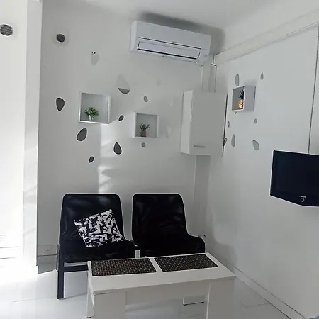 House Rent 생로랑뒤바르